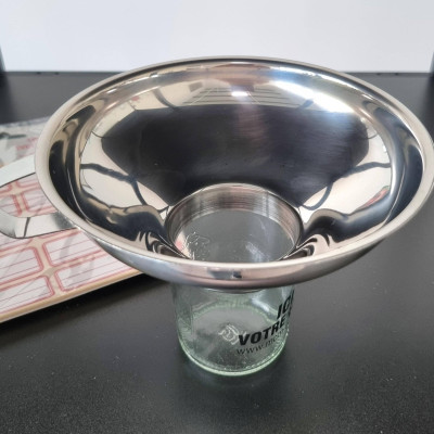 ENTONNOIR A BOCAUX EN INOX 15 CM / 5 CM